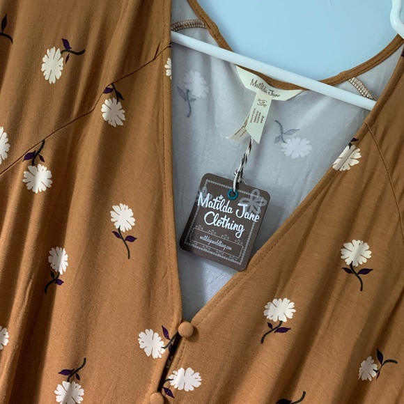 Matilda Jane • NWT Floral Romper, Sz L - Picture 3 of 3